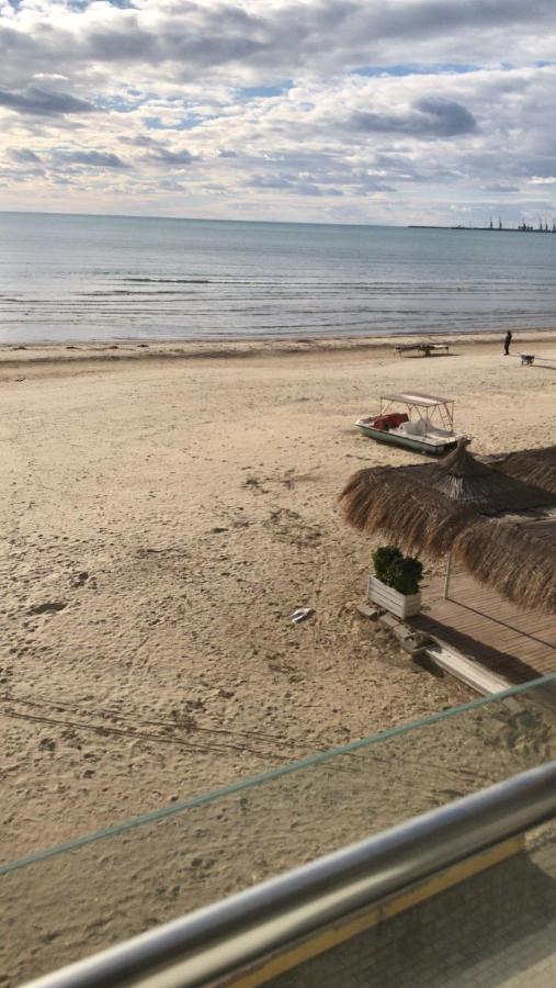 Sea View-Apartment On The Beach - Durrs2 Durrës 외부 사진