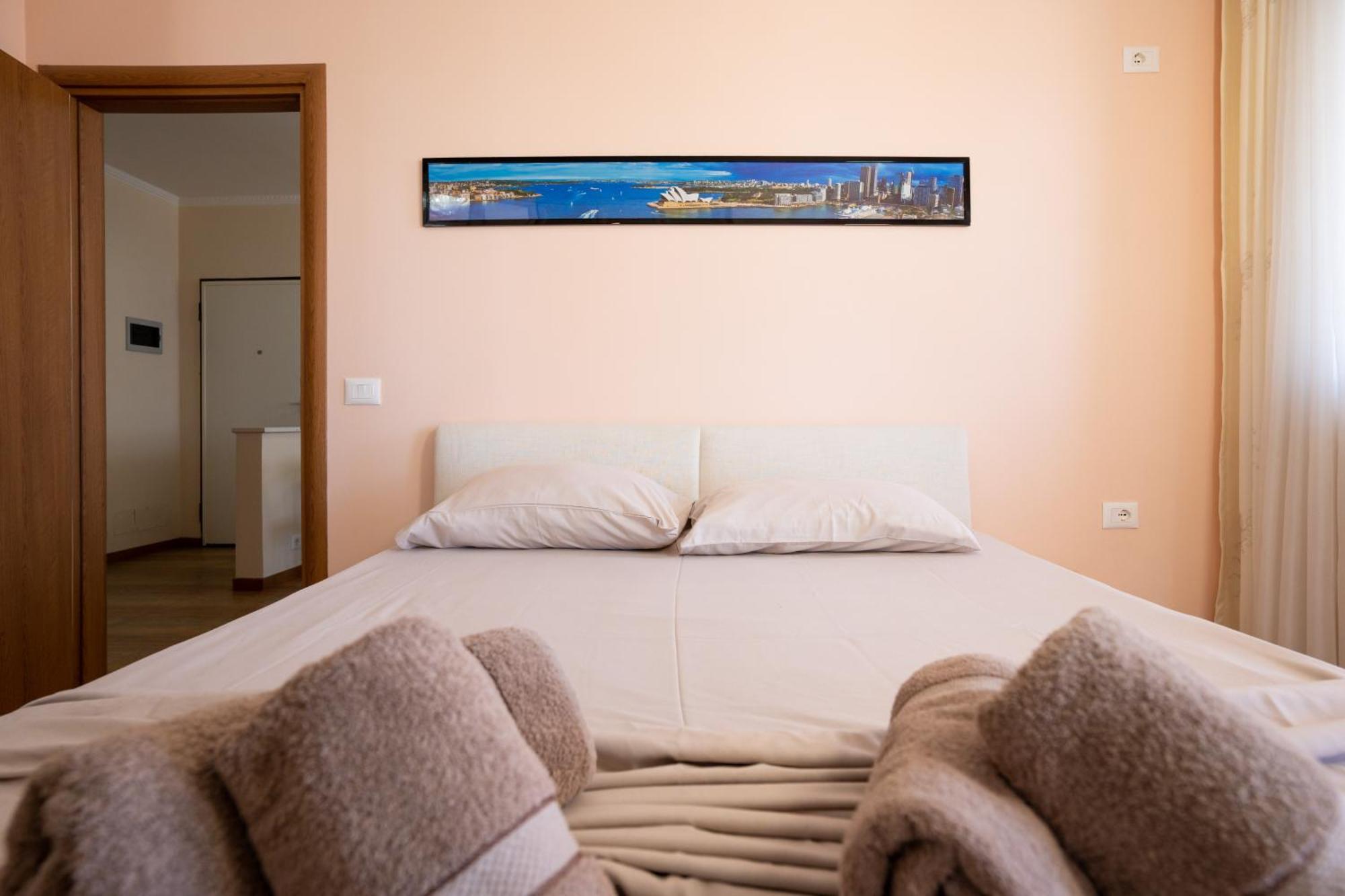 Sea View-Apartment On The Beach - Durrs2 Durrës 외부 사진