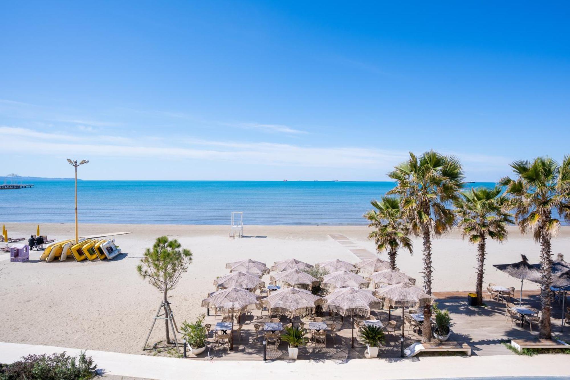 Sea View-Apartment On The Beach - Durrs2 Durrës 외부 사진